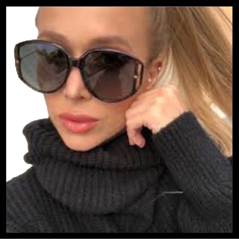 DIOR Direction2S 54mm Special Edition Oversize Sunglasses 100% UV Protection - Picture 6 of 7